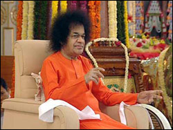 Swami enjoying Bhajans